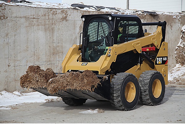 погрузчик Caterpillar 242D